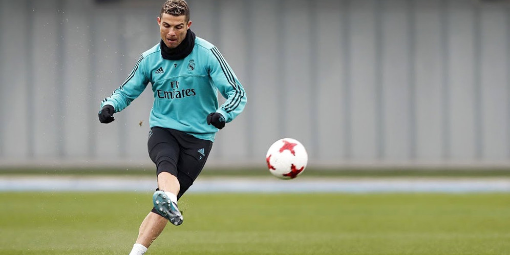 Tendangannya Bikin Jurnalis Berdarah, Respons CR7 Dipuji